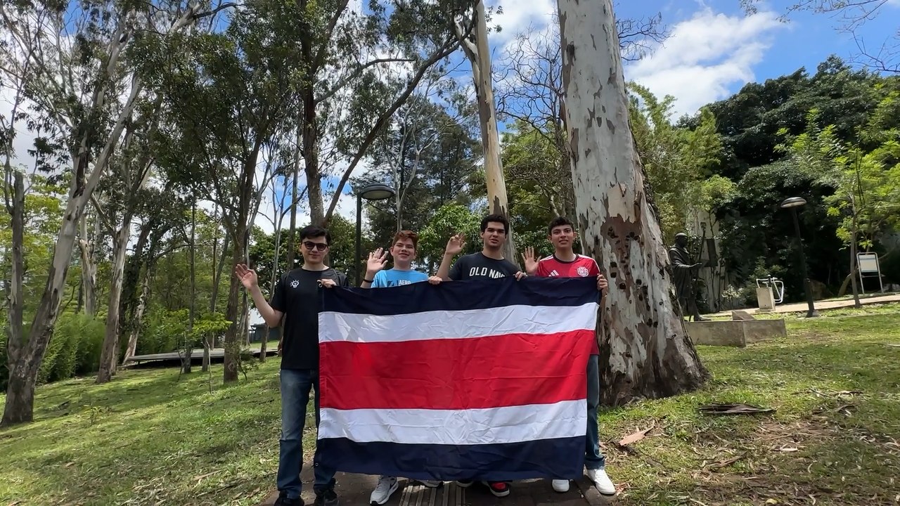 mqn-cuatro-estudiantes-representaran-por-primera-vez-a-costa-rica-en-olimpiada-de-informatica-060826