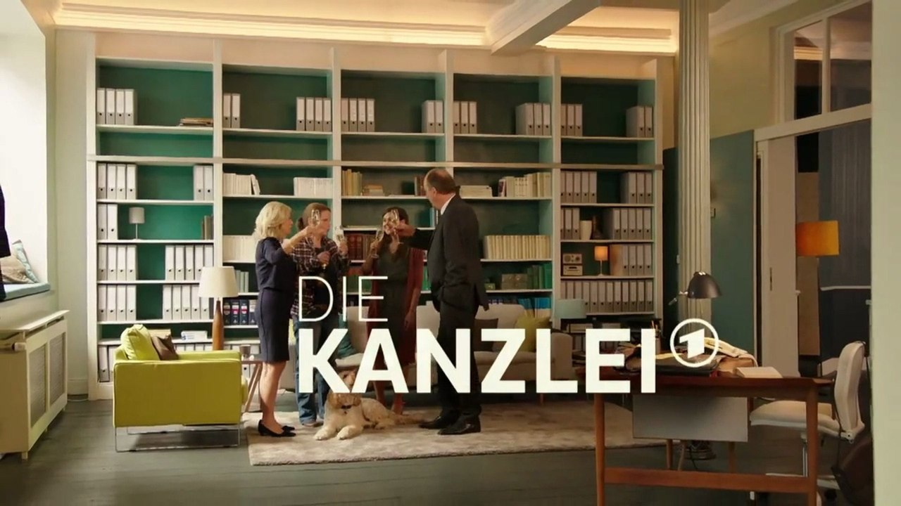 Die Kanzlei -35 Hundstage