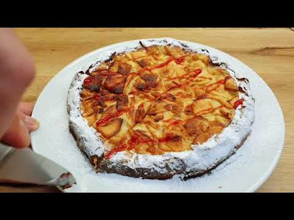 Apfelkuchen Rezept, mach das, wenn die Anzahl der Äpfel viel größer als der Teig ist