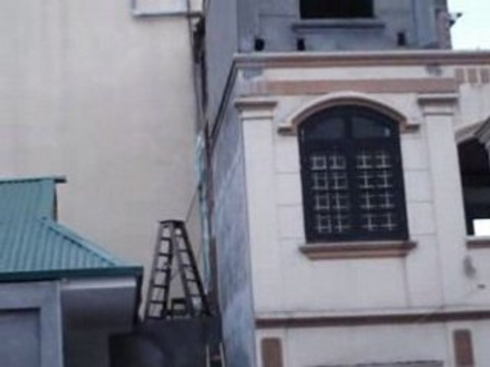 Reveil a coup de marteau...