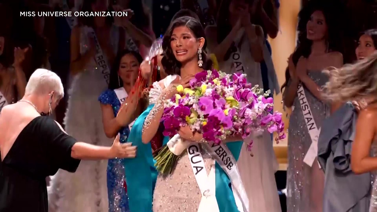 Entrevista Miss Universe La Hora Hola 1377 Mex