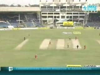 Hong Kong vs Pakistan | Bowler Najeeb Amar | Over 33