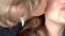 Por el Día Internacional del Beso, los hijos de Thalía la llenan de besos