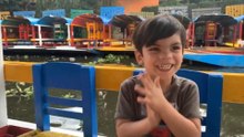 Alejandra Espinoza y su hijo disfrutan de sus vacaciones en México