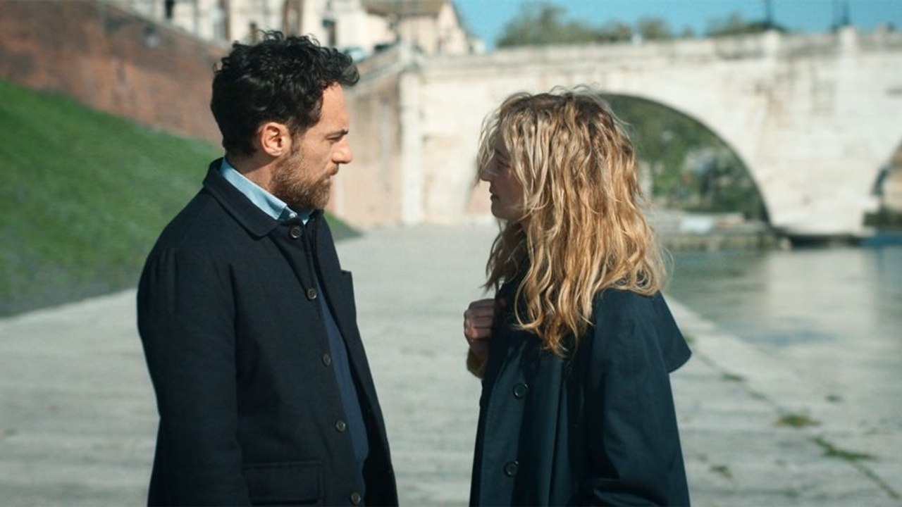 Trois adieux Bande-annonce VO STFR
