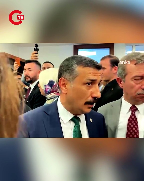 TBMM Adalet Komisyonu... Çerçeve Yasa teklifi görüşmeleri öncesi komisyon salonu önünde kapı gerginliği