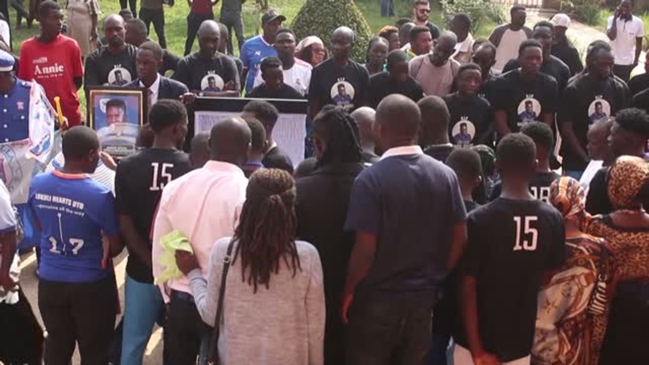 Ouganda - Émotion aux obsèques de David Owori