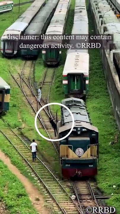 ⚡️Connecting power to the coaches! 🚂🚃
