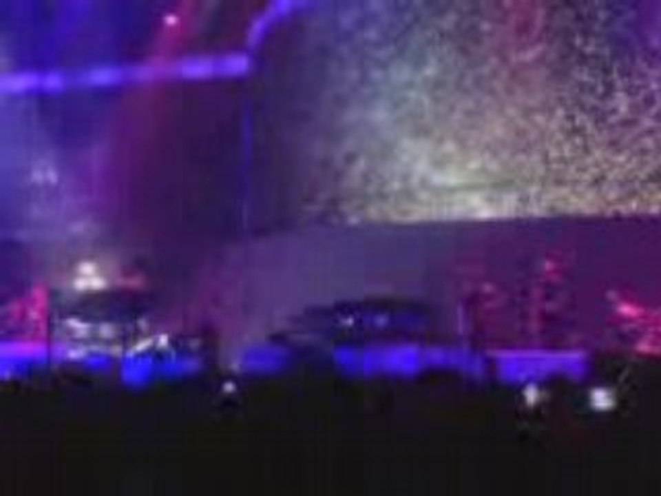 alicia keys-paris berçy juillet 2008