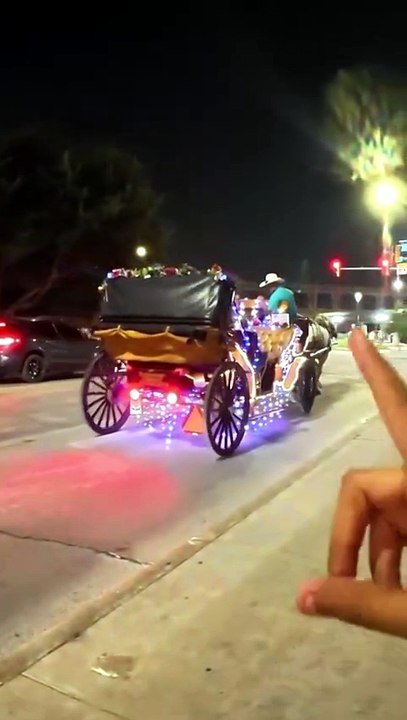 Exploring Texas Streets at Night! 🤠🇺🇸