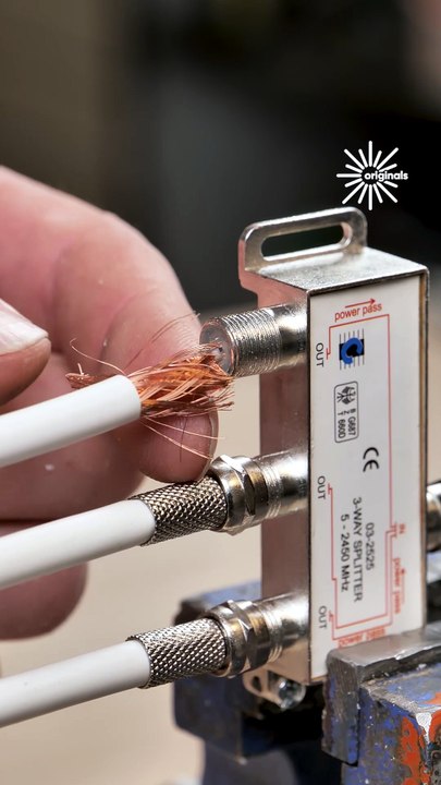 Clean cable stripping made easy 🔌✨