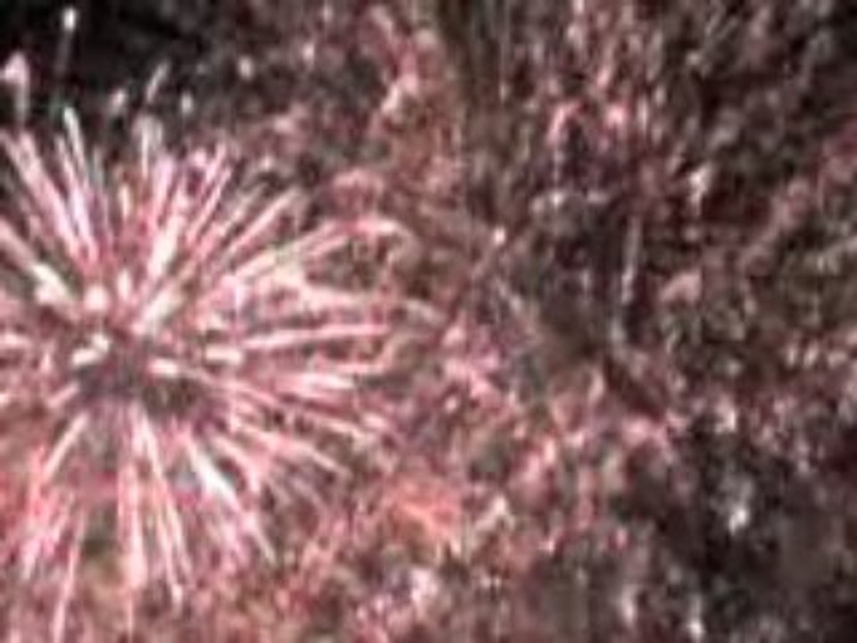 Feu d'Artifice ANGERS 13 Juillet (PARTIE 1)