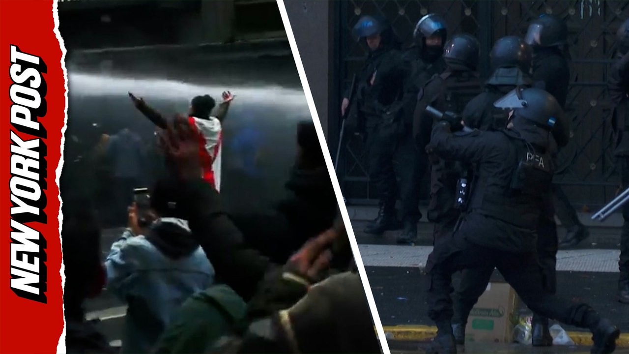 Chaos ensues as water cannons and rubber bullets deployed against Argentinian protesters