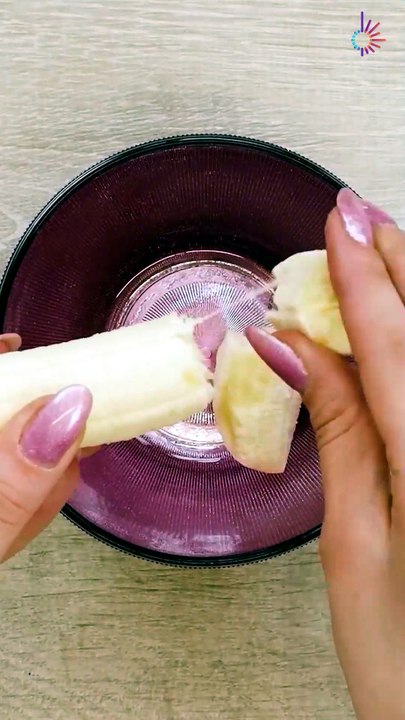 Say goodbye to dry knees with this nourishing homemade remedy!