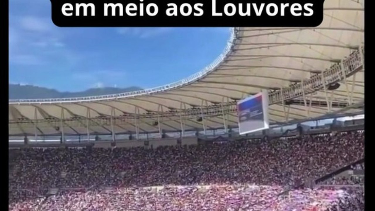 A igreja se reuniu para louvar a Deus - Veja que lindo