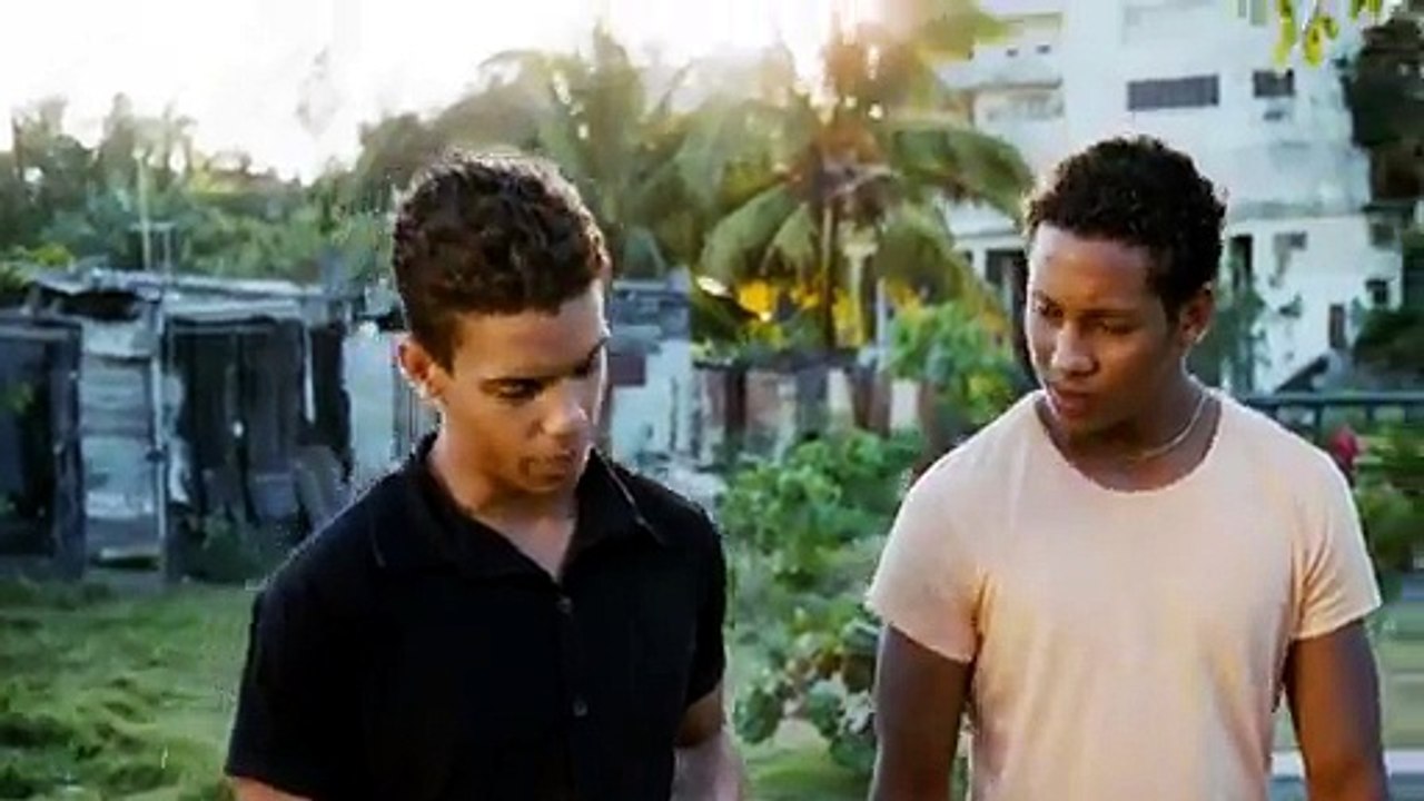 UNA NOCHE (2012) Trailer VOST-ENG - HD [Full Movie]