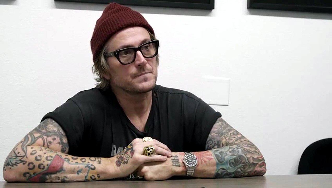 Butch Walker's Essential Tips for Recording Guitars [Full Movie]
