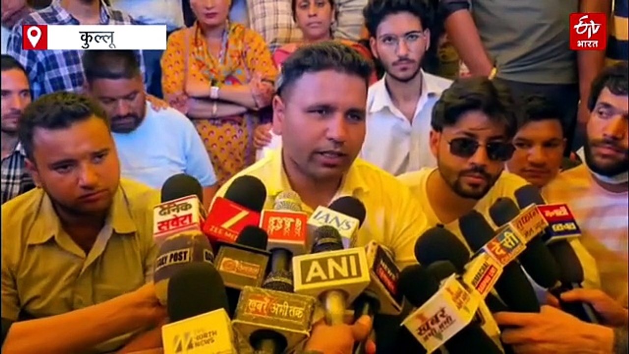 मंजू शर्मा मौत मामला: 15 दिन में मांगें पूरी करने का आश्वासन, स्वास्थ्य मंत्री से बातचीत के बाद खत्म हुआ आमरण अनशन
