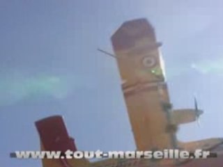 Canadairs larguent sur La Ciotat