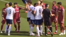 El enganchón entre Tonali y Mario Martín desata una trifulca en el Tottenham-Getafe 