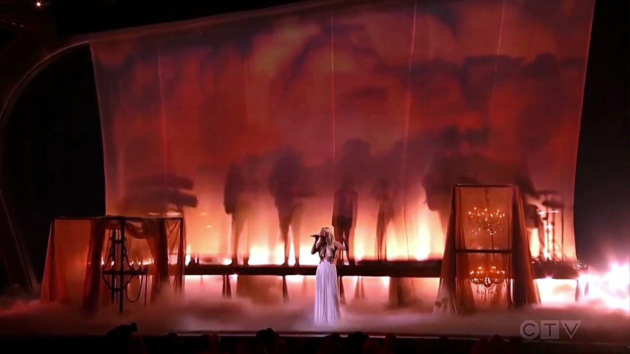 Cowboys Cry Too (with Noah Kahan) - Kelsea Ballerini (live)