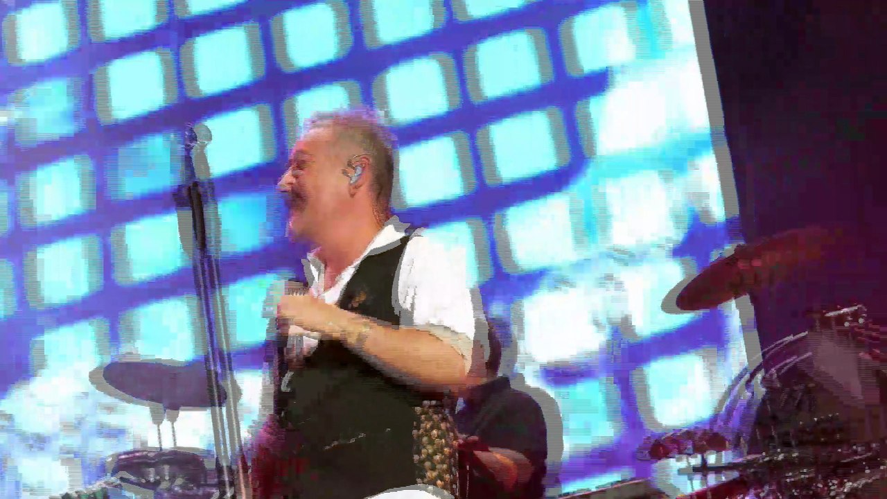 Love of Lesbian, Carlos Ares y Sexy Zebras marcan el ritmo de la tarde del Sonorama