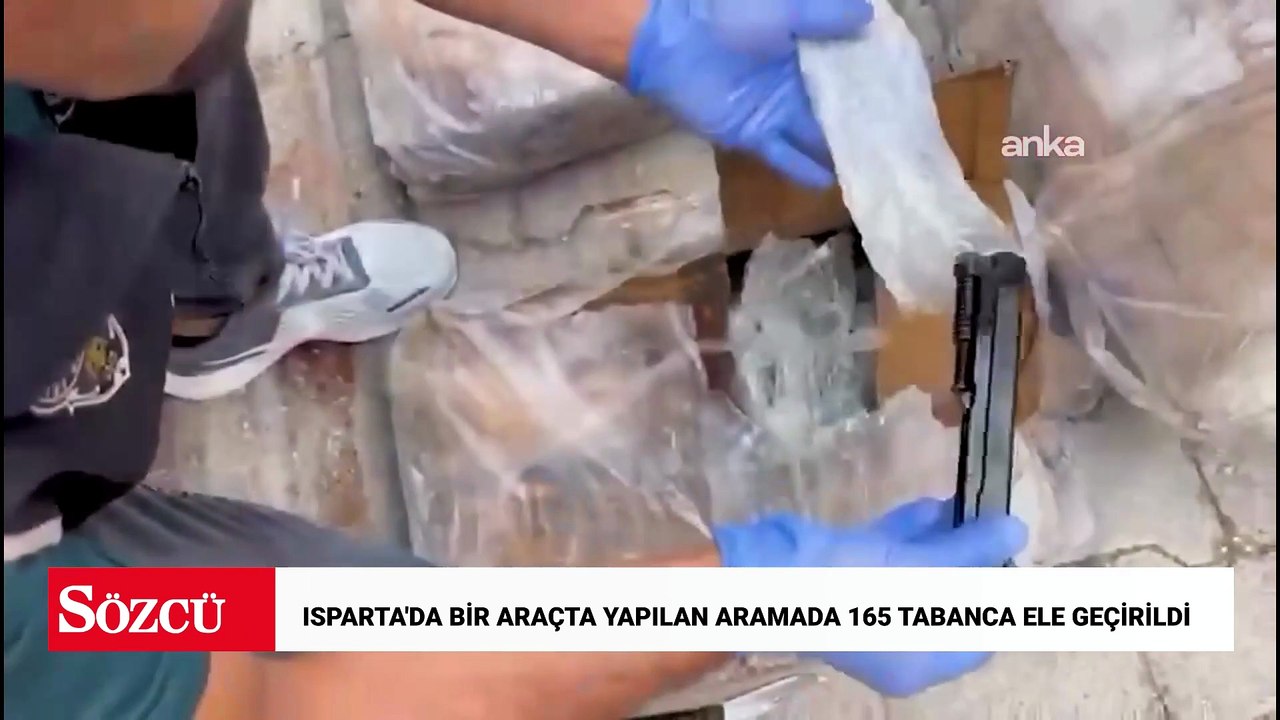 Isparta'da bir araçta yapılan aramada 165 tabanca ele geçirildi