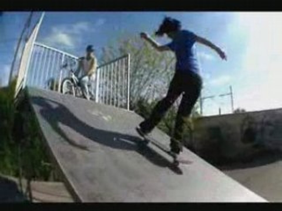 Sk8-cami-MAI