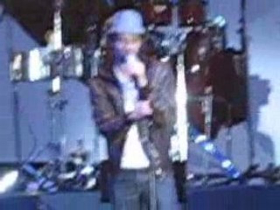 JULIEN BRAVO TANT PIS