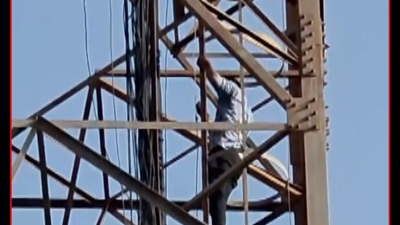 महाराष्ट्र के सांगली में प्रेम प्रसंग बना फिल्म शोले का सीक्वल