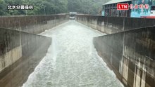 白海豚颱風帶來豪雨 石門水庫啟動阿姆坪防淤隧道沖淤導砂入海