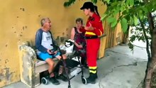 La UME interviene en el desalojo de Catí por el incendio en Castellón