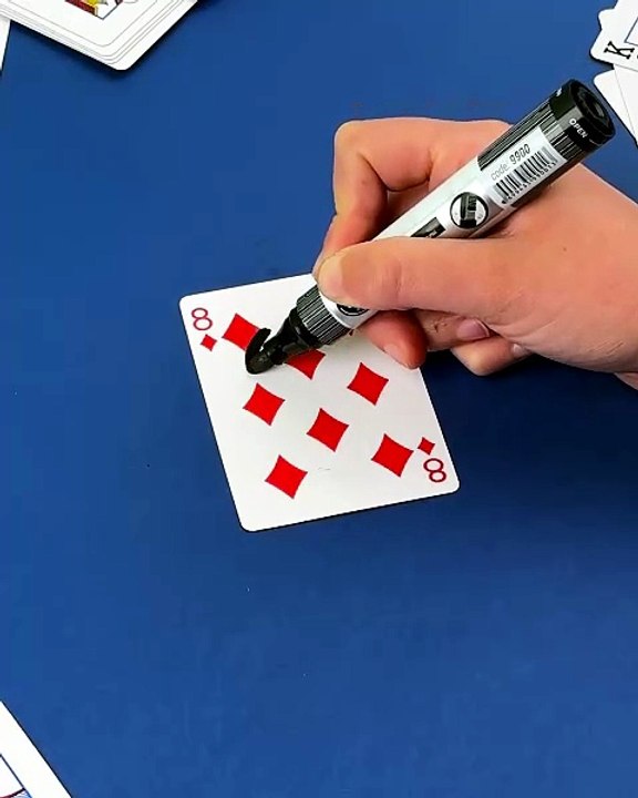 Secret number 8 hidden in a playing card! ♦️