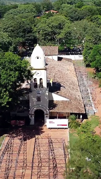 Presidente Peña no le falte a la historia de Piribebuy reclama intendente por abandono del templo