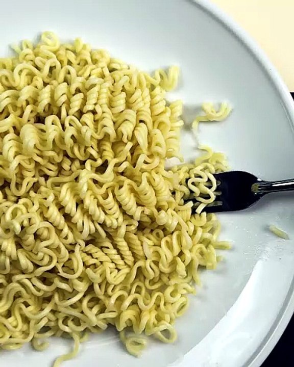 This missing you noodle note hits different 💔