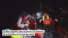 Al menos 1,6 millones de evacuados en China por el tifón 'Dolphin'