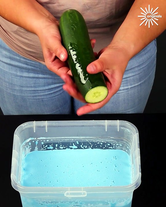 The enchanting process of crafting with casting powder! ✨🌟