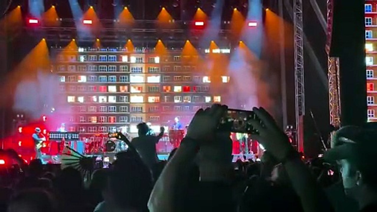 Madness gig