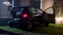 Condutor é levado à delegacia após bater em carro estacionado na Pio XII