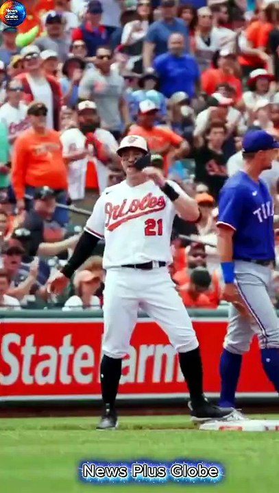 Austin Hays Homers in Padres Debut After Signing with San Diego