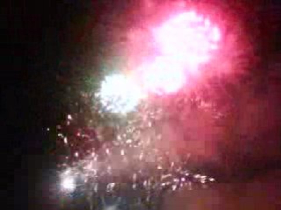 Feu d'artifice au bord des eaux !!