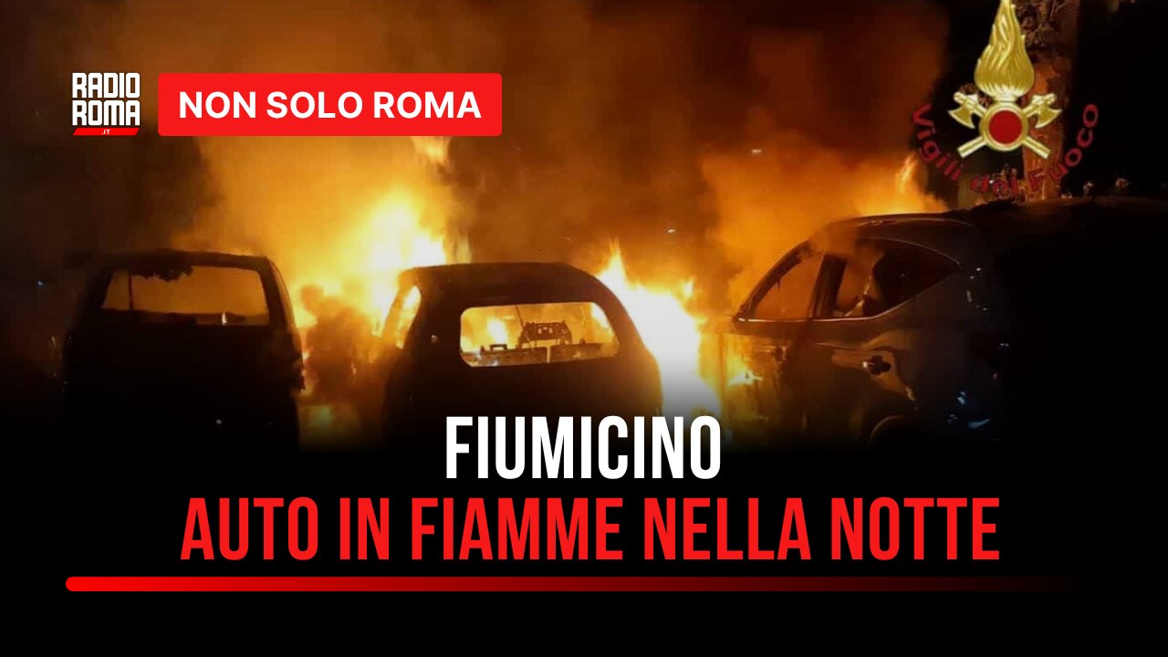 Fiumicino, auto in fiamme nella notte davanti a Parco Leonardo