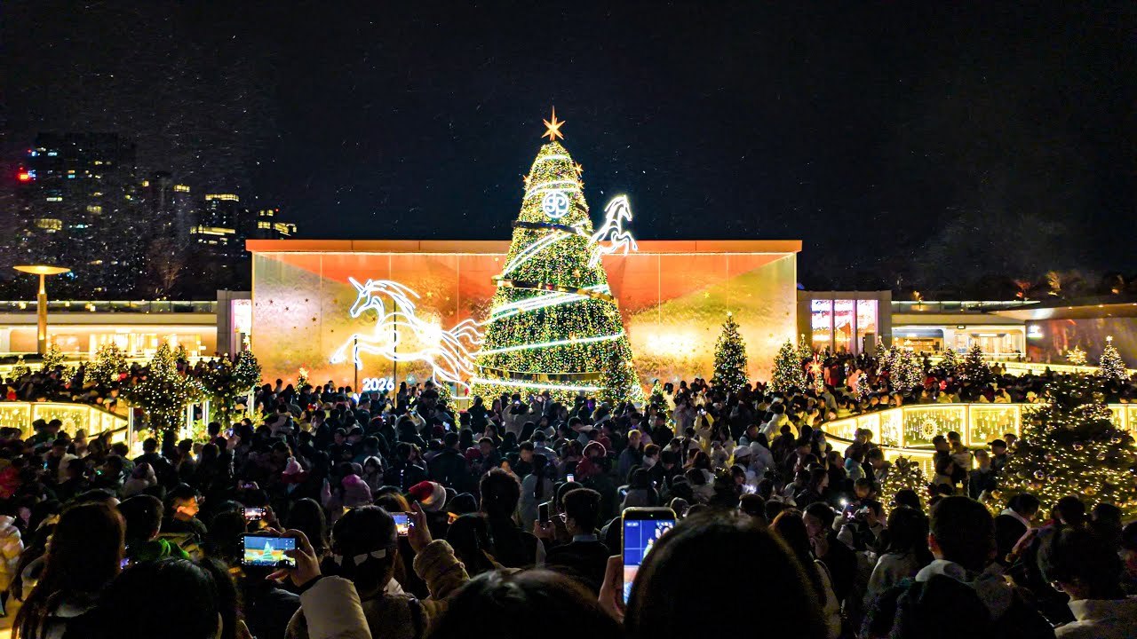 🎄Christmas lights and decorations in Chengdu, China: SKP & Taikoo Li