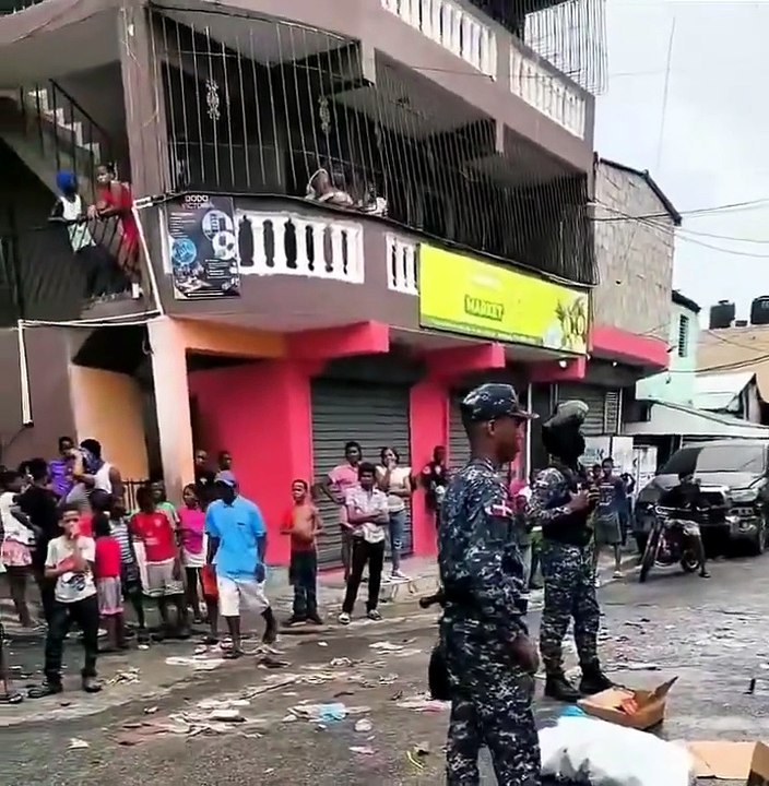 Hallan un feto en la cañada de Guajimía, Santo Domingo Oeste
