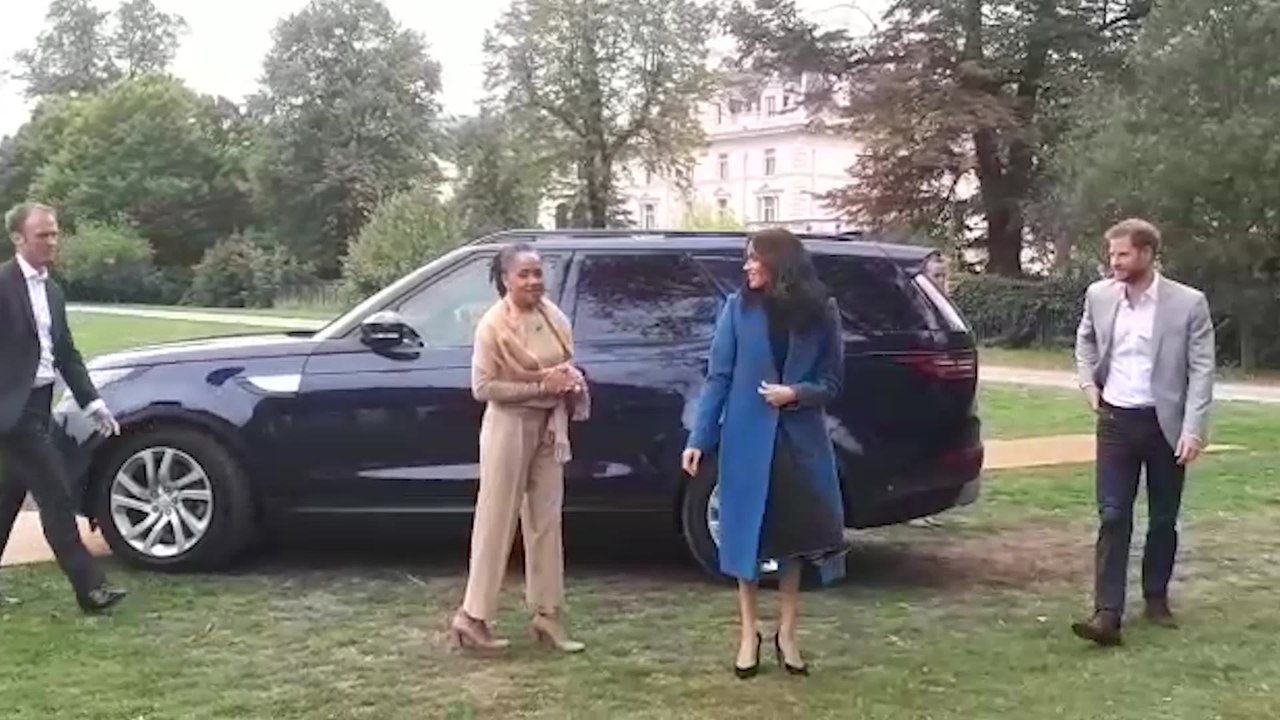 Meghan is joined by her mother at cook book launch