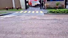 Mulher sofre fratura na perna após queda em condomínio no Parque Verde