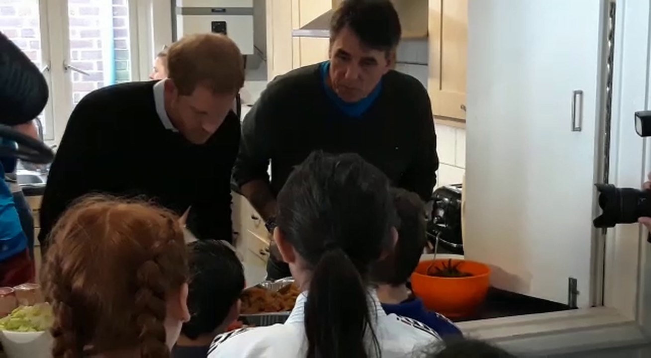 Prince Harry 19-2