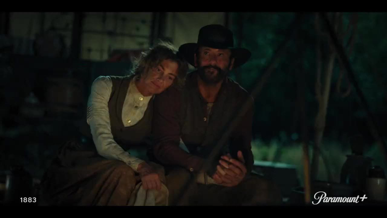 Faith Hill and Tim McGraw get steamy in first t...