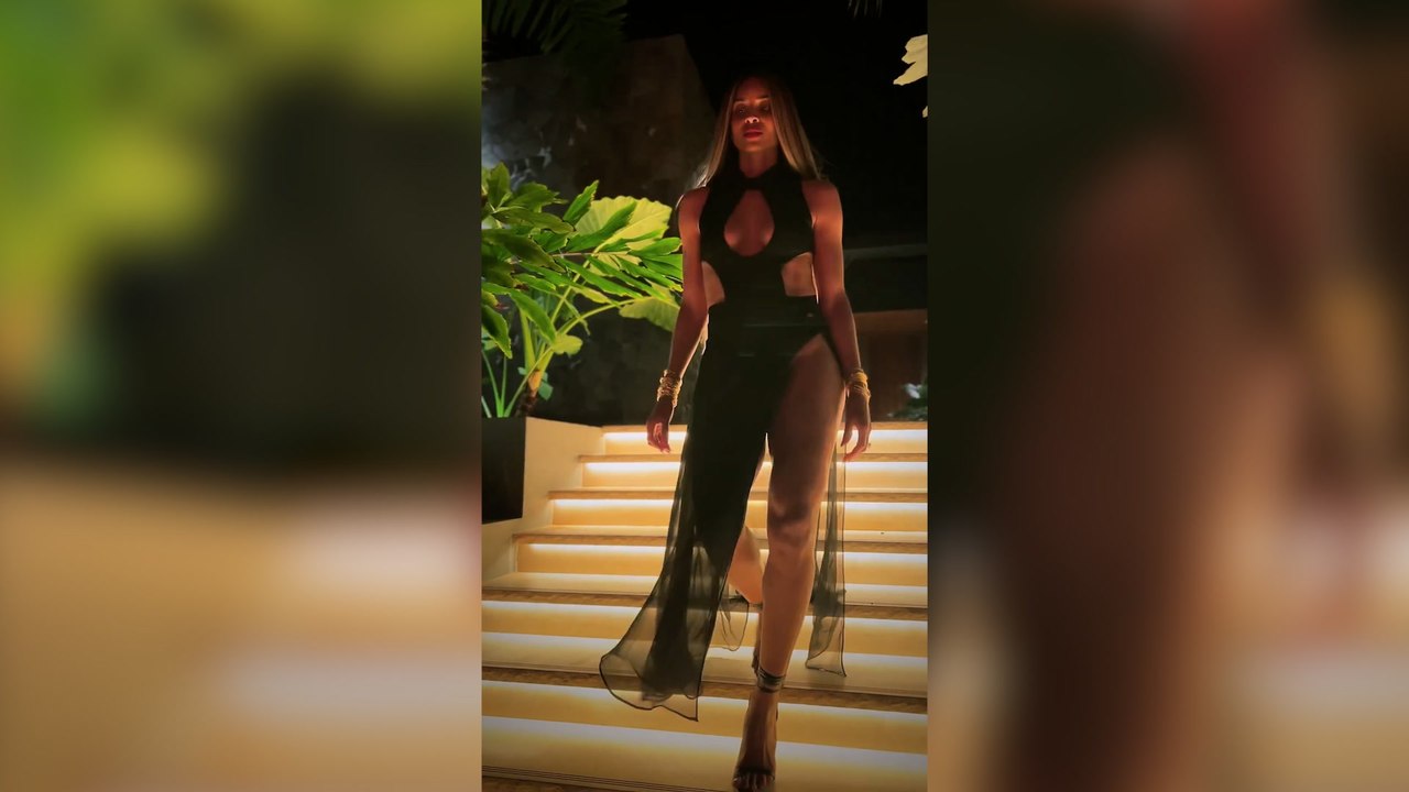 Ciara struts in daring cut-out dress