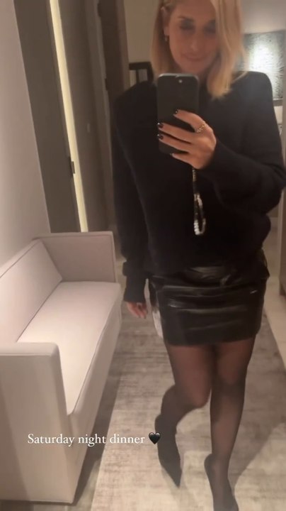 Louise Redknapp struts in a sassy leather skirt